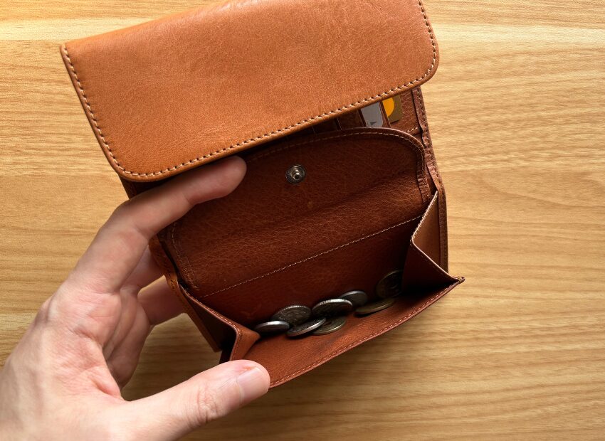 モーリス フラップミドルウォレットの小銭入れ