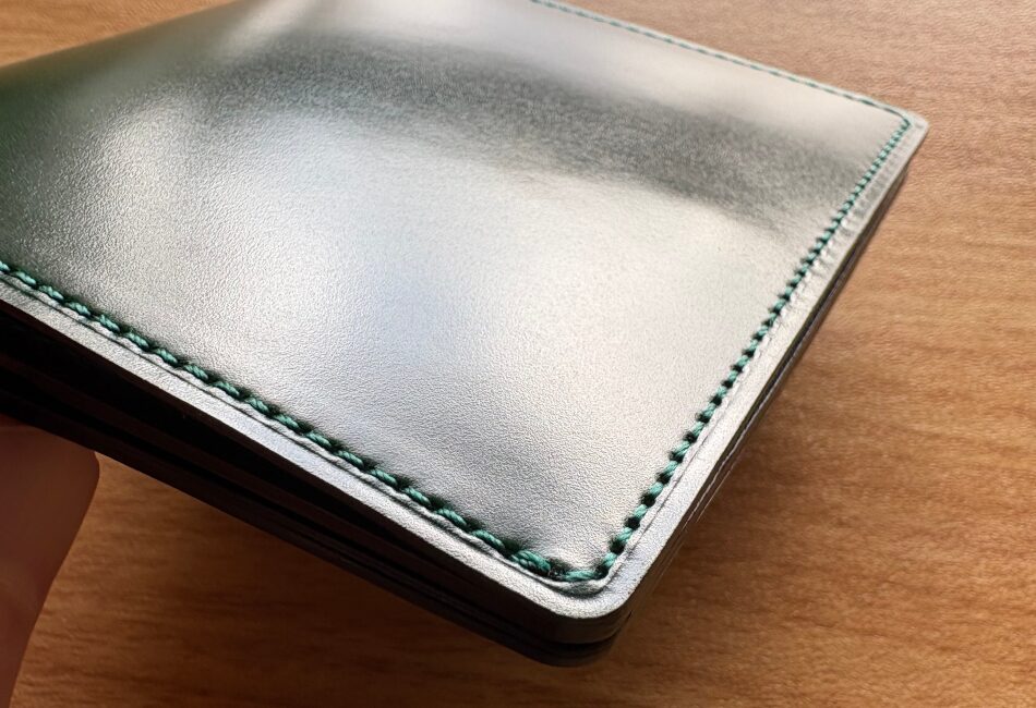 レーデルオガワのコードバン財布 ライトウォレット